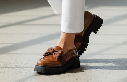 Elegant Bow Loafers