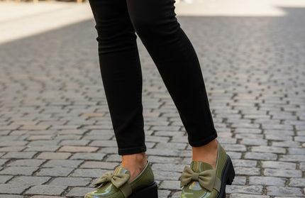Elegant Bow Loafers