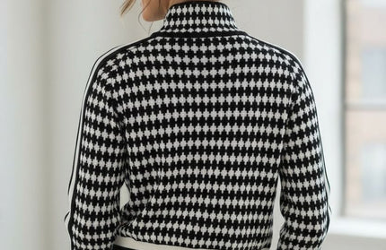 Houndstooth Knit Zip-up Sweater