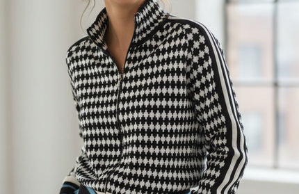 Houndstooth Knit Zip-up Sweater