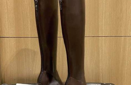 Luxe Muet Signature Leather Boots