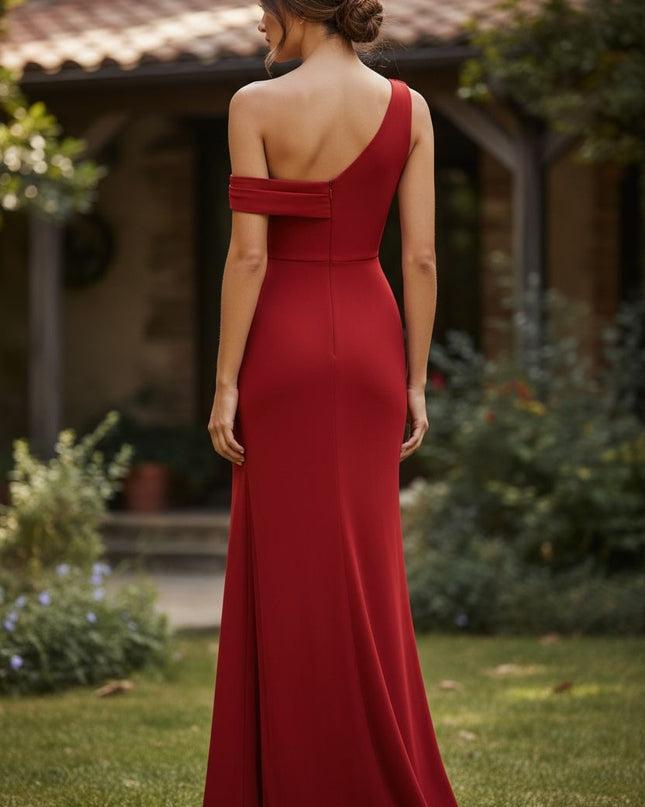 Elegant Oblique Shoulder twist knot with gold buckle dress