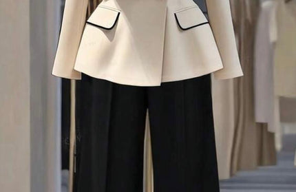 Elegant jacket Suit by Luxe Muet