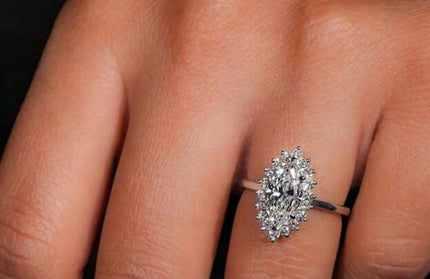 Lune de Paris Collection