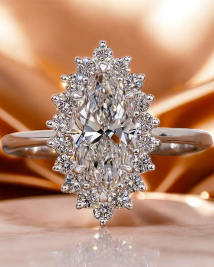 Lune de Paris Collection