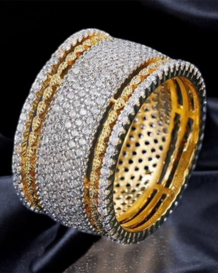 Ring La Couronne (The Crown)