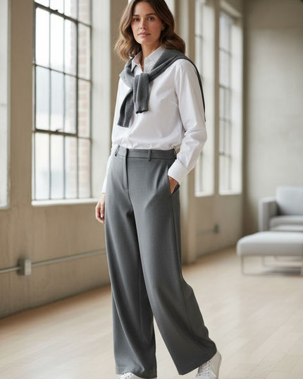 Gray & white pants suit by Luxe Muet